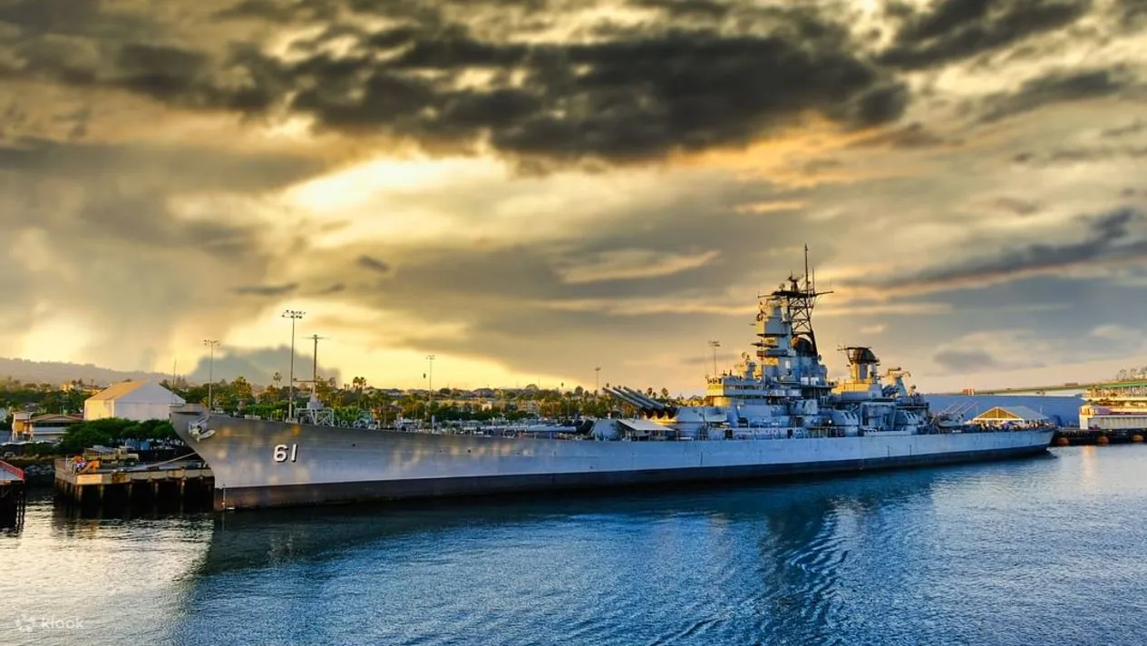 Bảo Tàng Chiến Hạm USS IOWA
